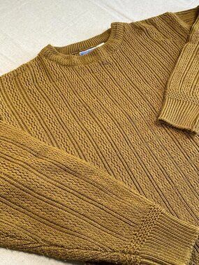 VTG Mens TodaysNews 90s Mustard Grandpacore 100% Virgin Acrylic Sweater (Medium)